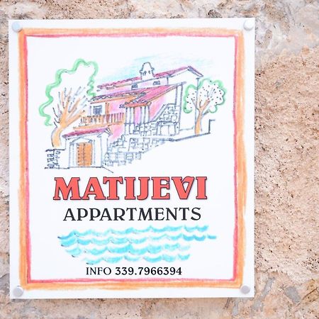 Matijevi Apartments Sistiana Luaran gambar