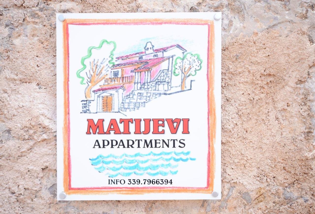 Matijevi Apartments Sistiana Luaran gambar